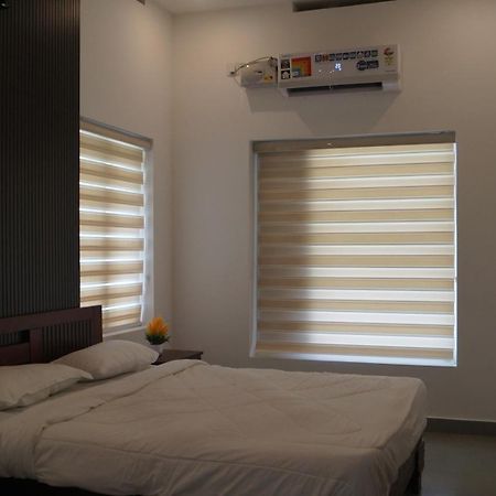 Blue Lake Villa Kollam Dış mekan fotoğraf