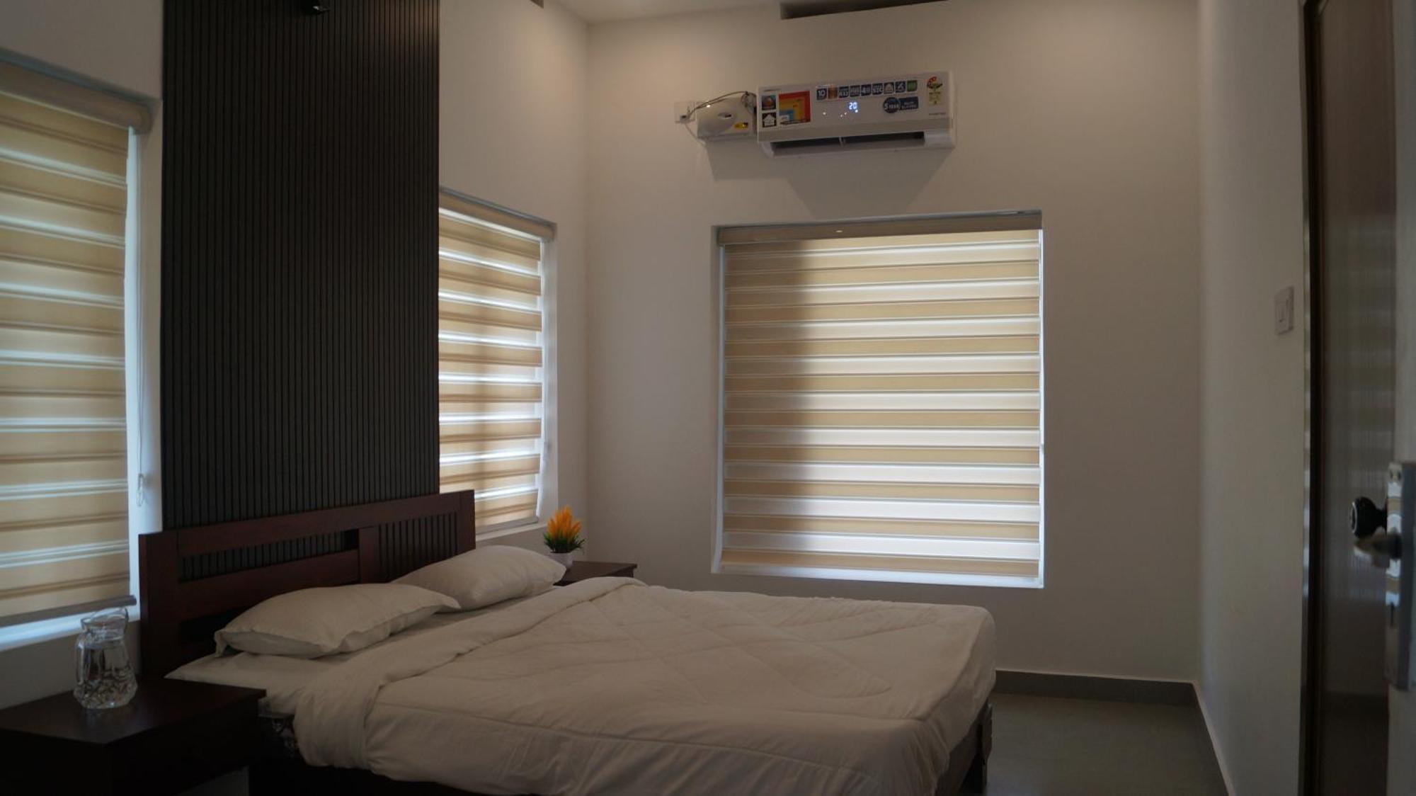 Blue Lake Villa Kollam Dış mekan fotoğraf